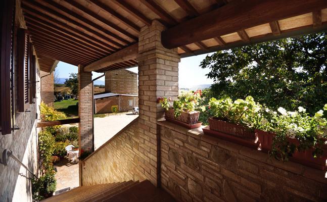 Agriturismo Bellarosa Assisi Exterior photo