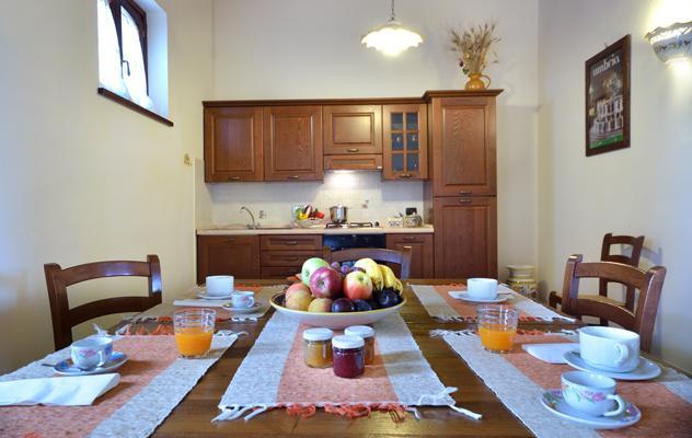 Agriturismo Bellarosa Assisi Room photo